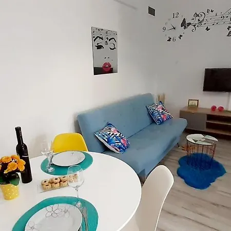 Apartment Lennida With Free Parking