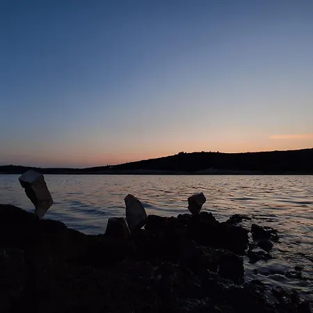 Apartment Lennida With Free Parking