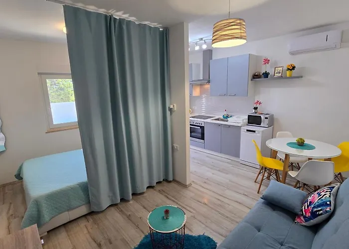 Lennida With Free Parking Appartement Kavran