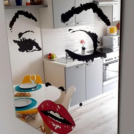 Apartment Lennida With Free Parking