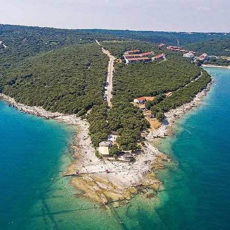 Apartman Lennida With Free Parking Kavran
