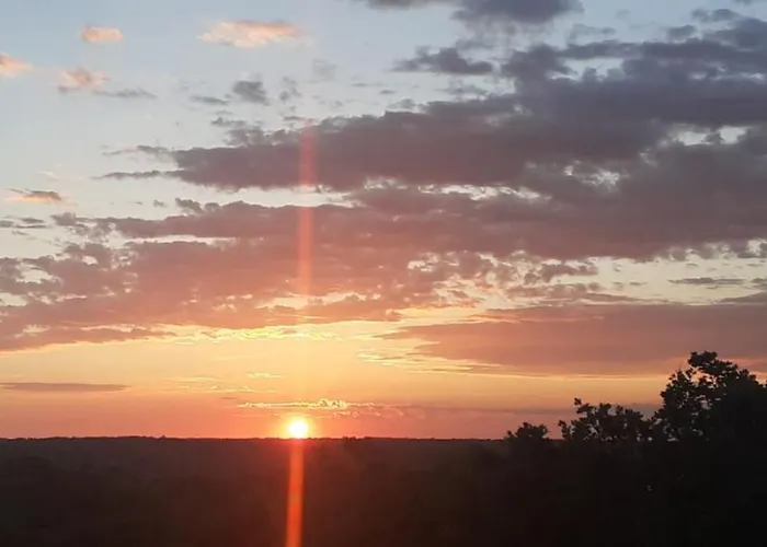 Lennida With Free Parking Lejlighed