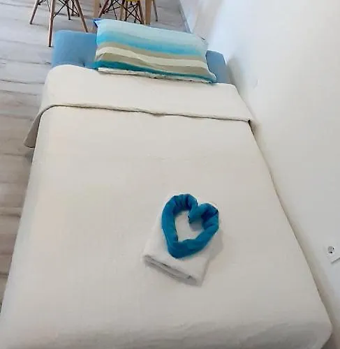 Lennida With Free Parking Lejlighed *